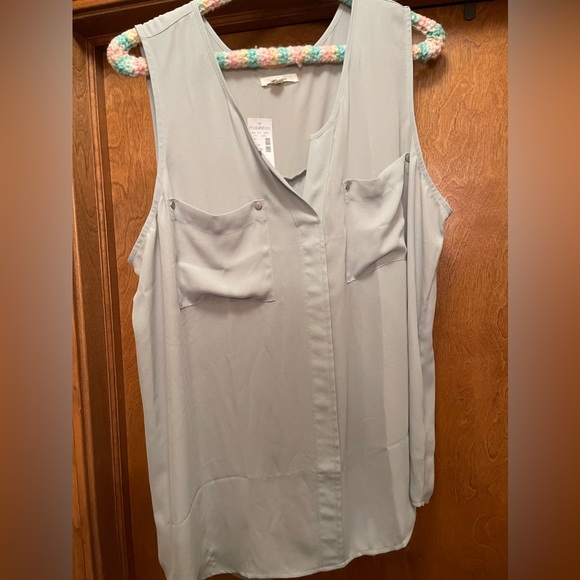 NEW! • Maurice’s • Lightweight Versatile Flowy Tank Top | XXL - Picture 4 of 5
